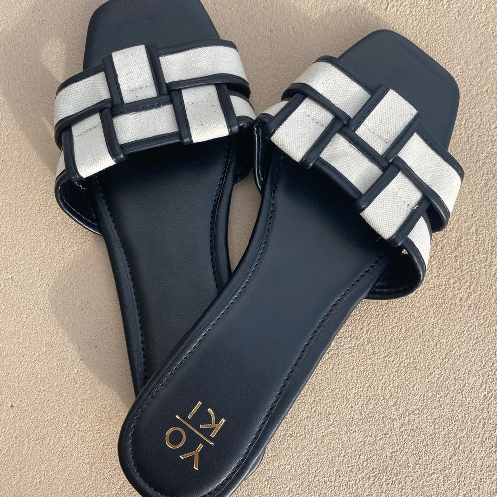 Yoki Black and White Woven Sandals